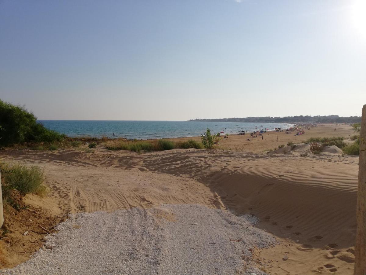 New Rooms On The Beach Pozzallo Eksteriør bilde